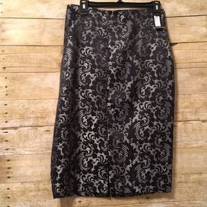 Ladies Skirt